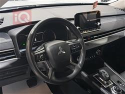 ميتسوبيشي اوتلاندر